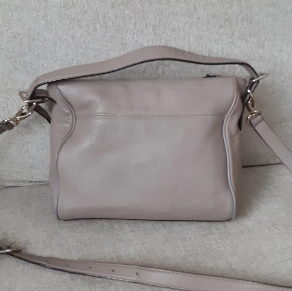 Kate Spade Taupe Leather satchel Bag